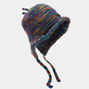 Милые разноцветные полосатые шапки-бомберы для женщин, вязаные зимние шапочки-ушанки